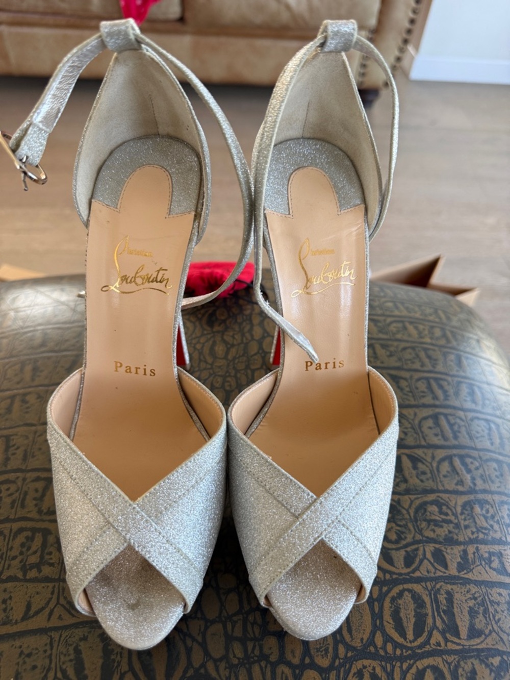 Christian Louboutin Glitter 150 Silver Pumps - Picture 6 of 17